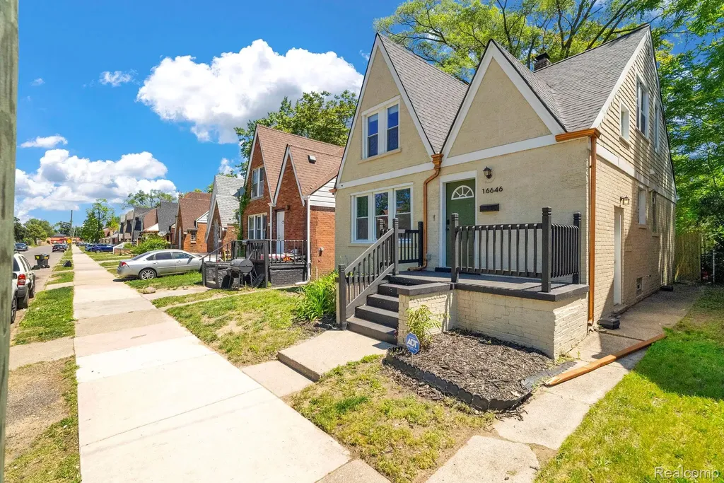 16646 Turner Street Detroit City MI 48221
