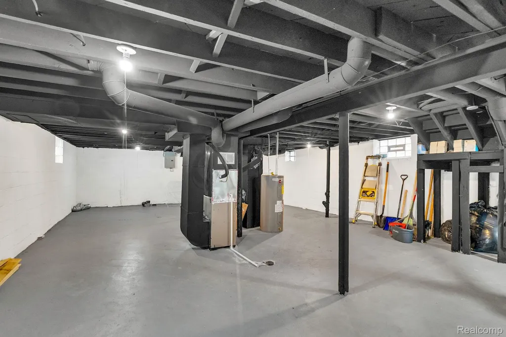16646 Turner Street Detroit City MI 48221