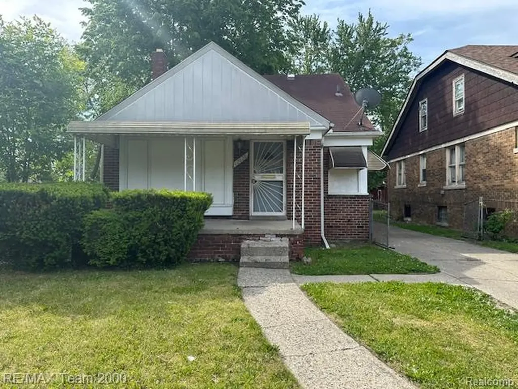 12620 Kilbourne Street Detroit City MI 48213
