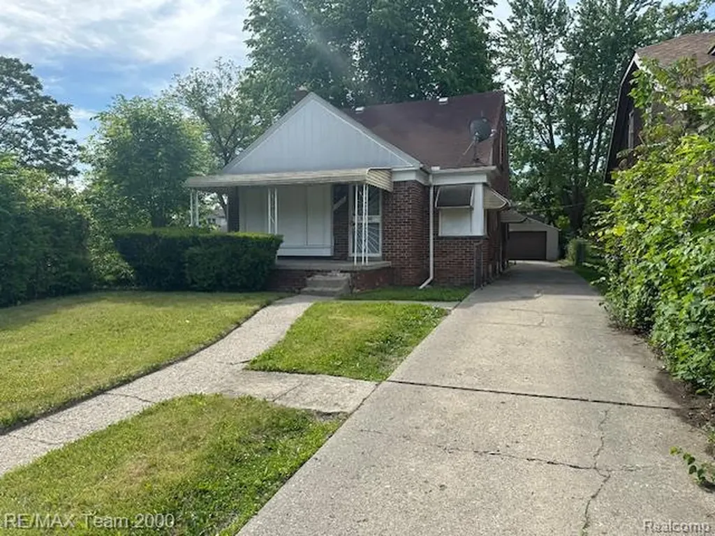 12620 Kilbourne Street Detroit City MI 48213