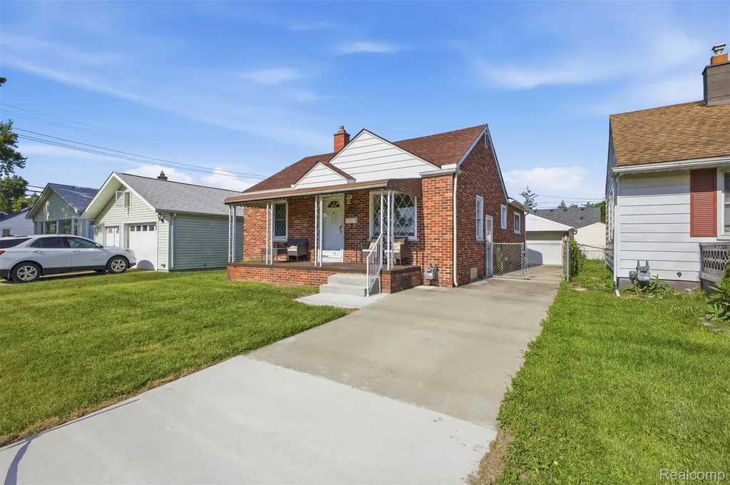 1130 Electric Street Wyandotte City MI 48192