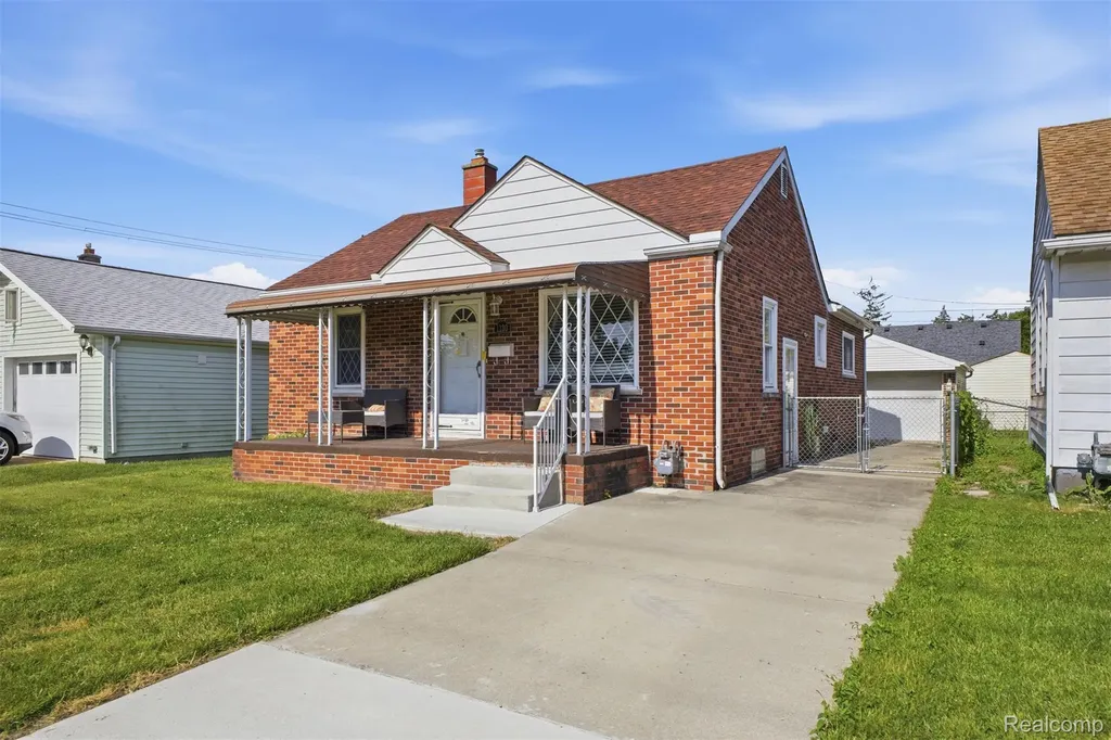 1130 Electric Street Wyandotte City MI 48192