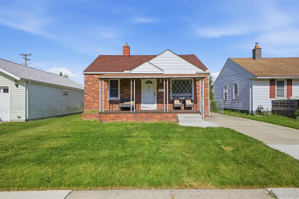 1130 Electric Street Wyandotte City MI 48192