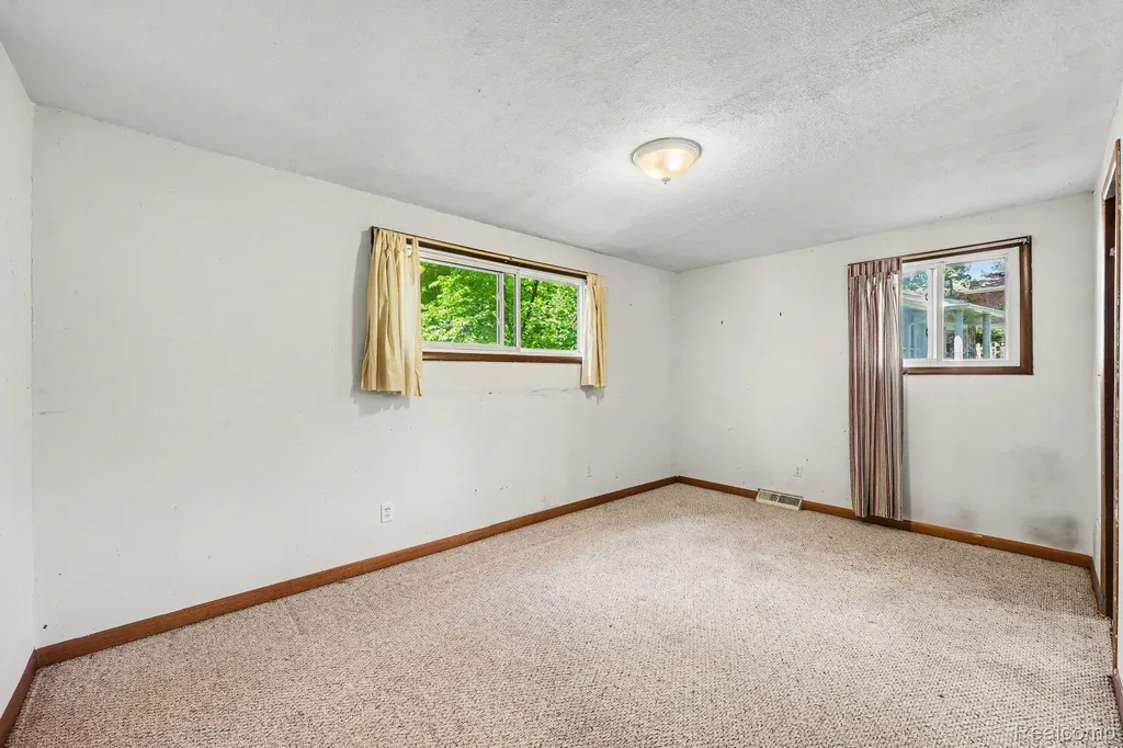 507 Brookside Road Ypsilanti Charter Township MI 48197