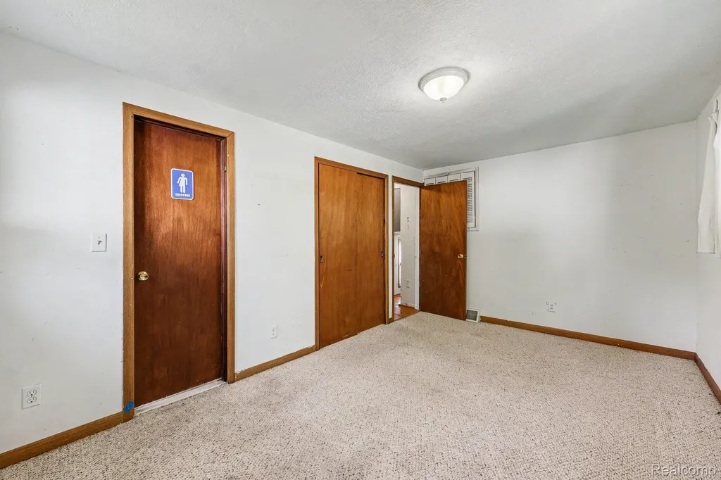 507 Brookside Road Ypsilanti Charter Township MI 48197