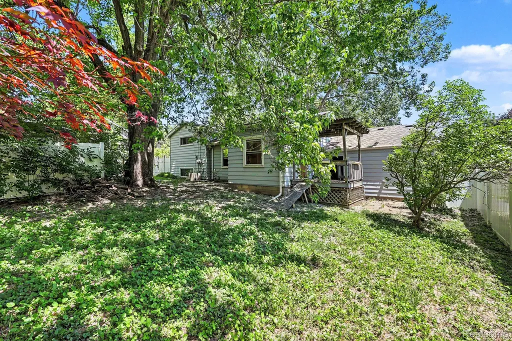 507 Brookside Road Ypsilanti Charter Township MI 48197
