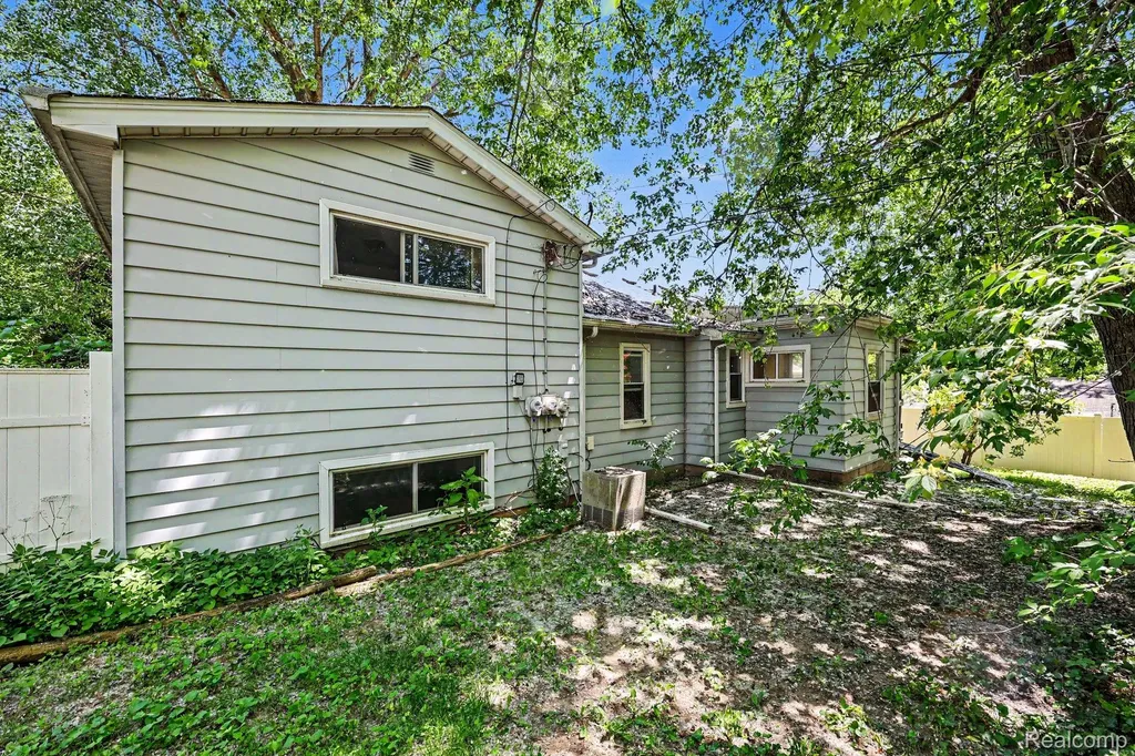 507 Brookside Road Ypsilanti Charter Township MI 48197