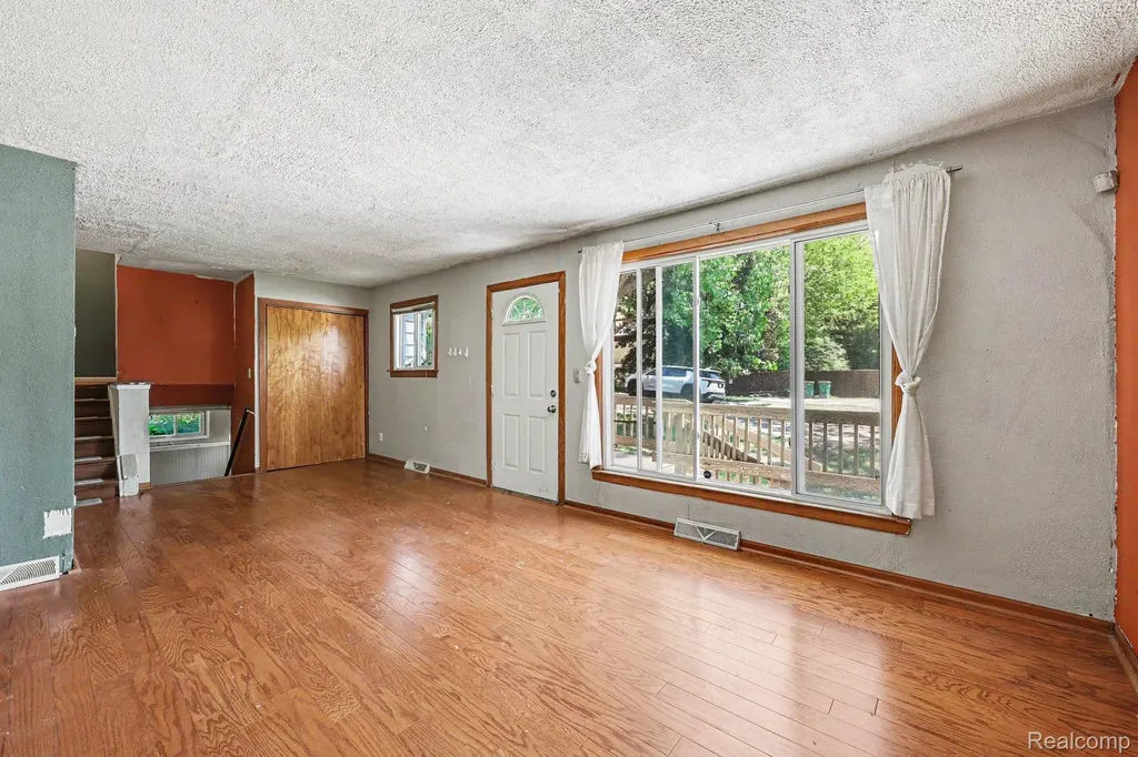 507 Brookside Road Ypsilanti Charter Township MI 48197