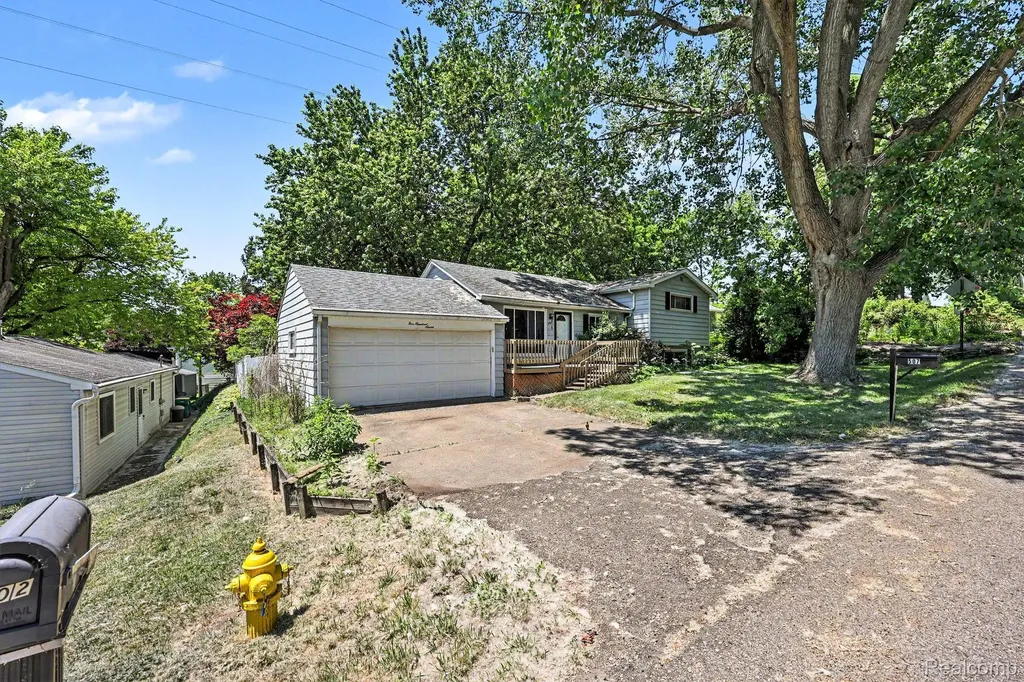 507 Brookside Road Ypsilanti Charter Township MI 48197