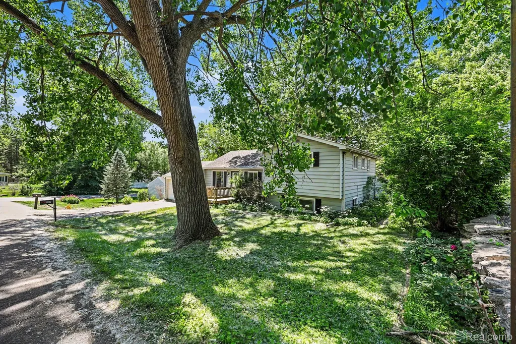 507 Brookside Road Ypsilanti Charter Township MI 48197