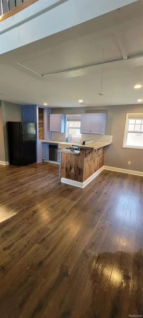 405 E Mill Street Capac Village MI 48014