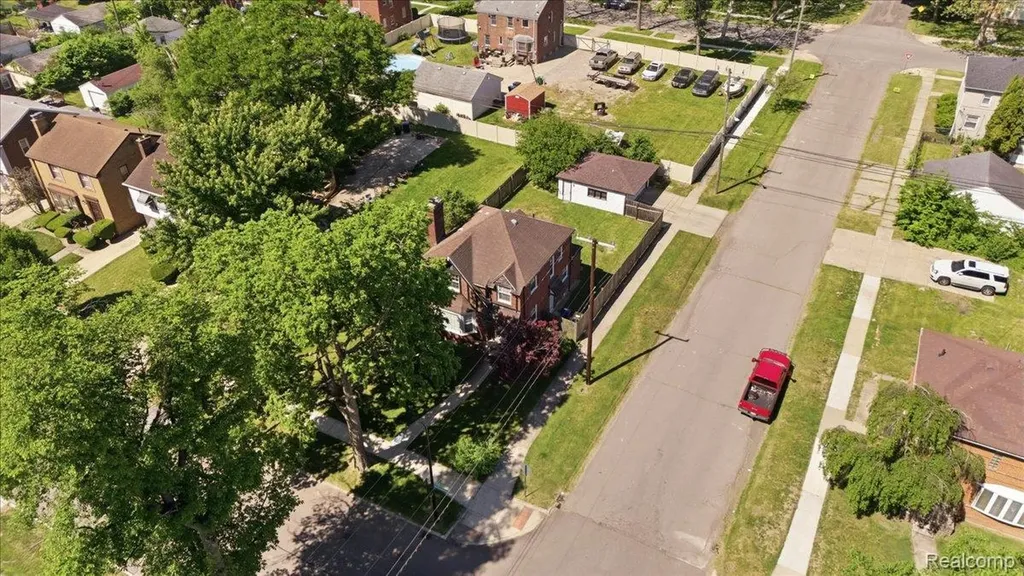 16779 Greenview Avenue Detroit City MI 48219