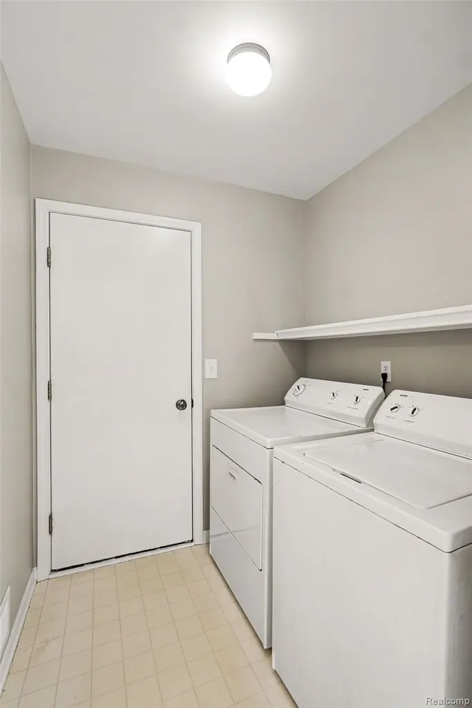 9312 Sandy Hollow Lane Richfield Township MI 48423