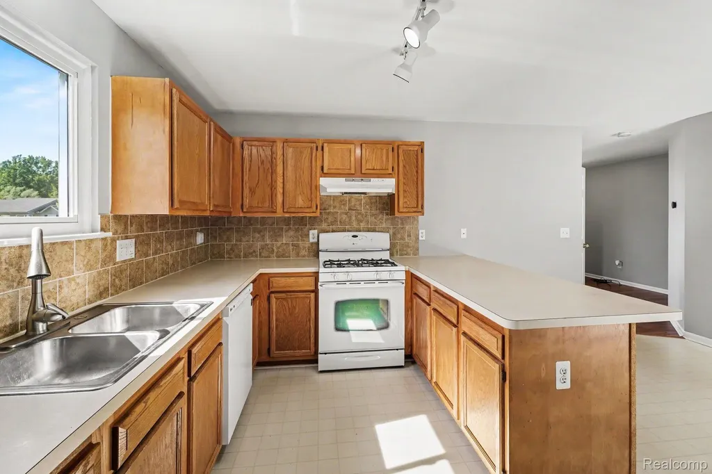9312 Sandy Hollow Lane Richfield Township MI 48423