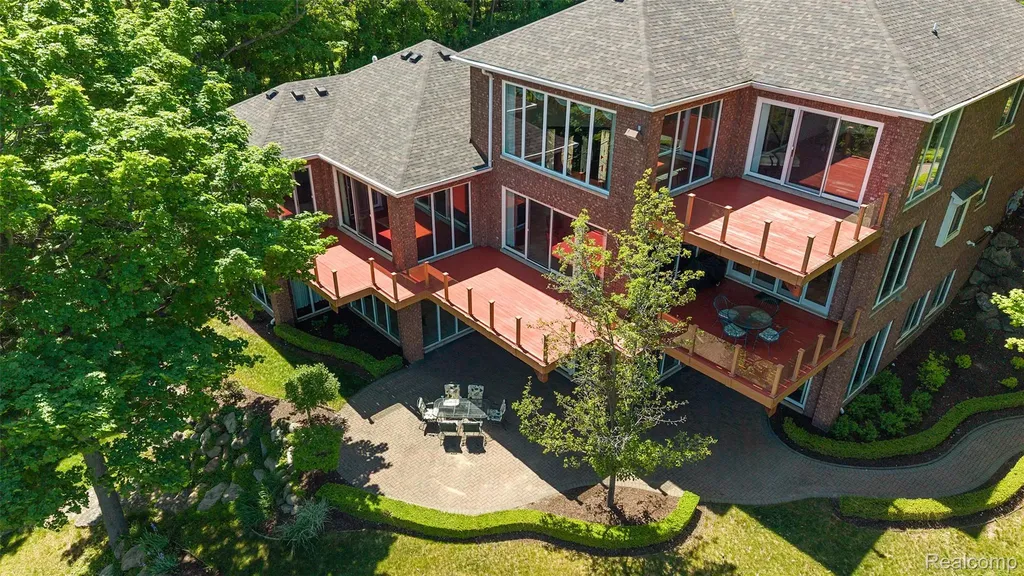 781 Windy Fields Court Addison Township MI 48367