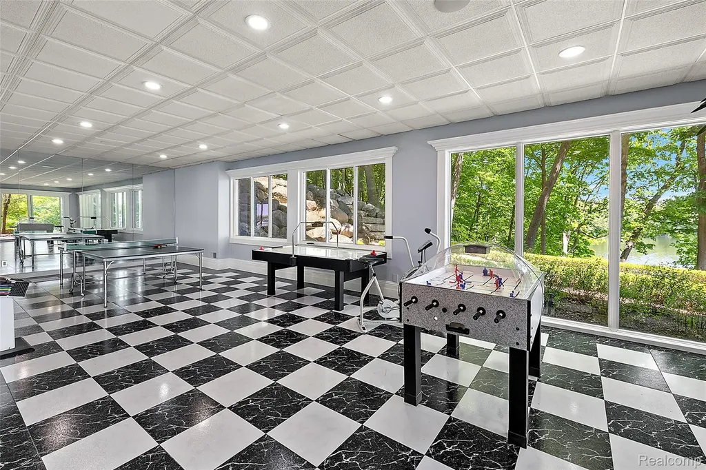 781 Windy Fields Court Addison Township MI 48367