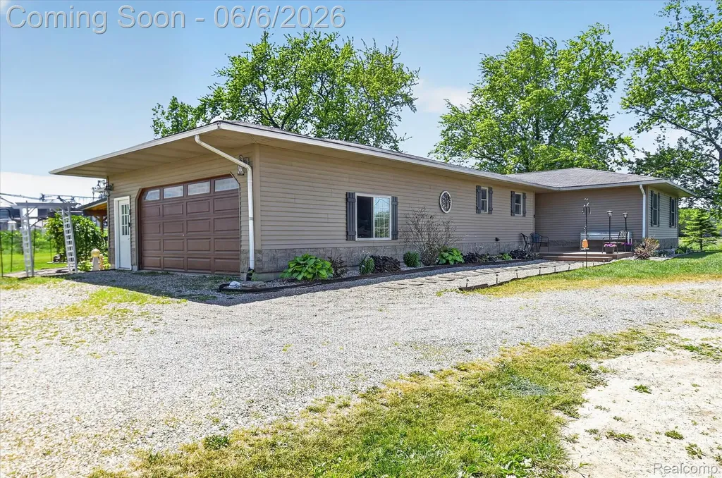 3949 Burnsline Road Maple Valley Township MI 48416