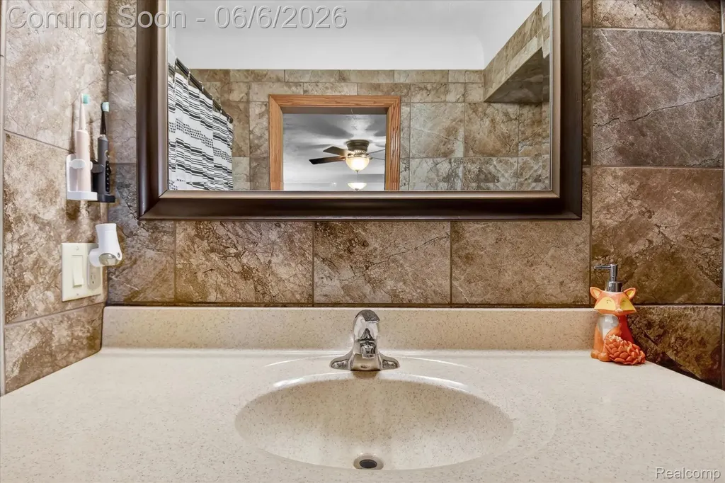 3949 Burnsline Road Maple Valley Township MI 48416