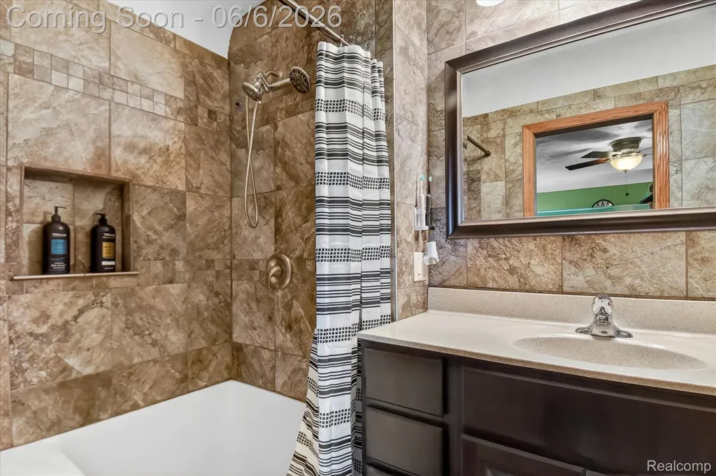3949 Burnsline Road Maple Valley Township MI 48416