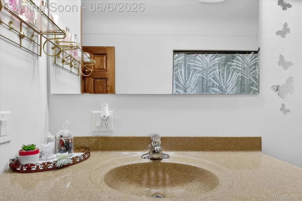 3949 Burnsline Road Maple Valley Township MI 48416