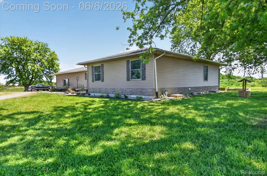 3949 Burnsline Road Maple Valley Township MI 48416
