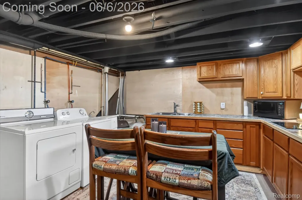 3949 Burnsline Road Maple Valley Township MI 48416