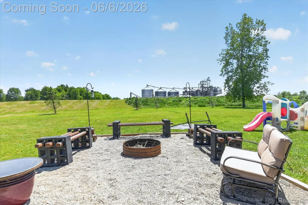 3949 Burnsline Road Maple Valley Township MI 48416