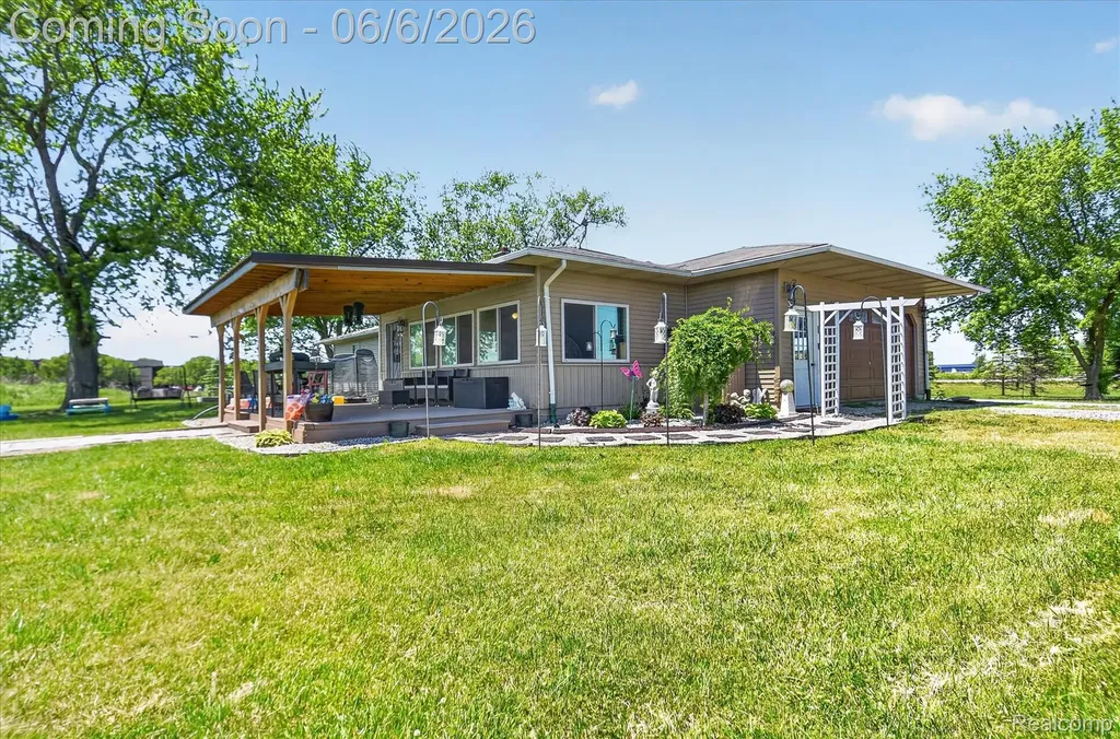 3949 Burnsline Road Maple Valley Township MI 48416