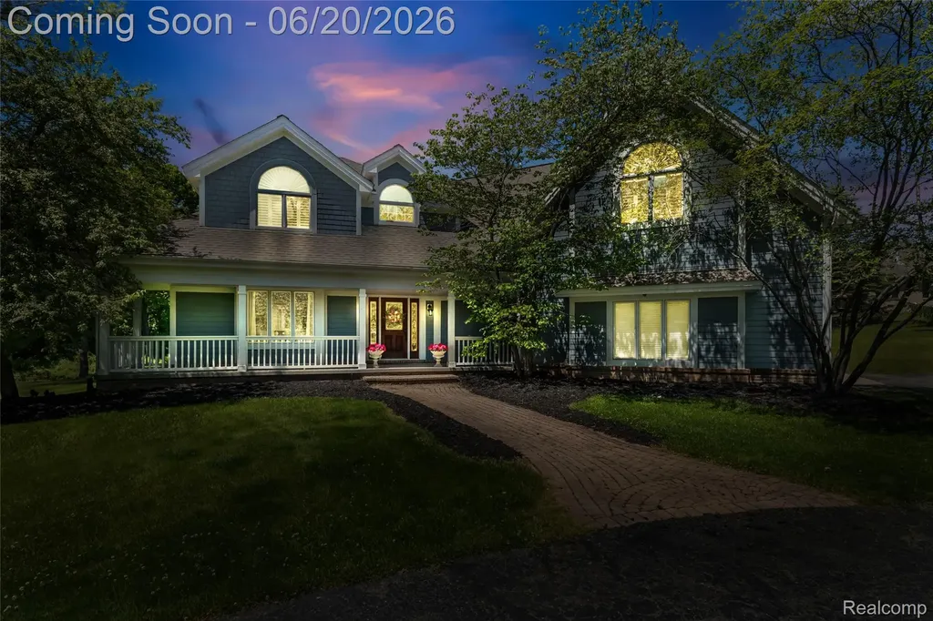 5287 Ridge Trail N Independence Charter Township MI 48348
