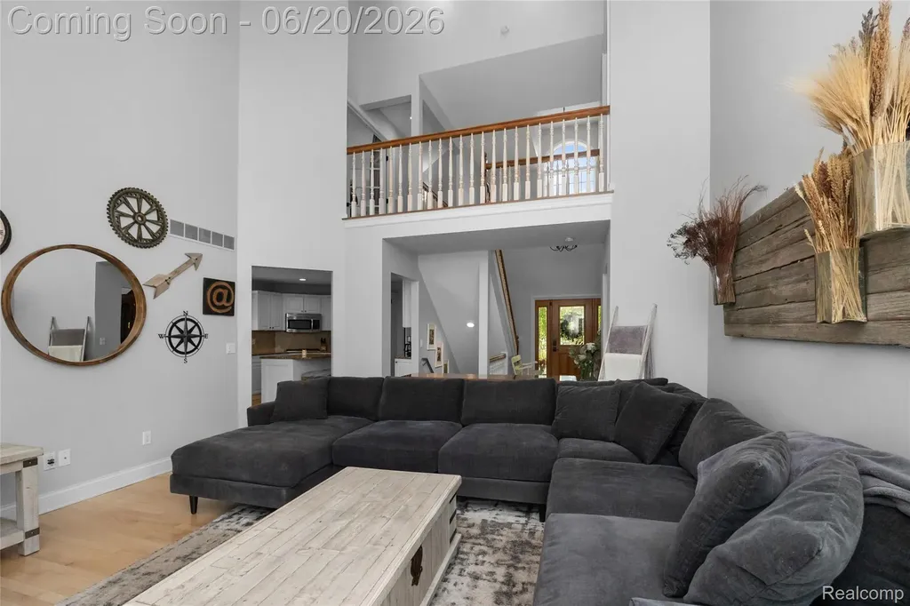 5287 Ridge Trail N Independence Charter Township MI 48348