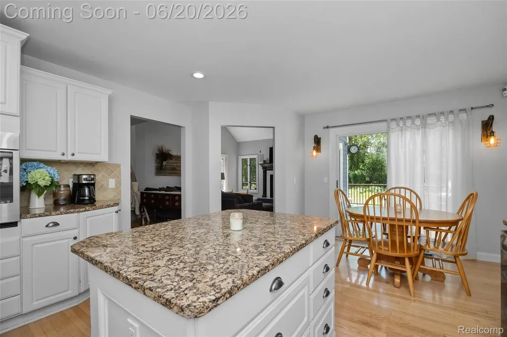 5287 Ridge Trail N Independence Charter Township MI 48348