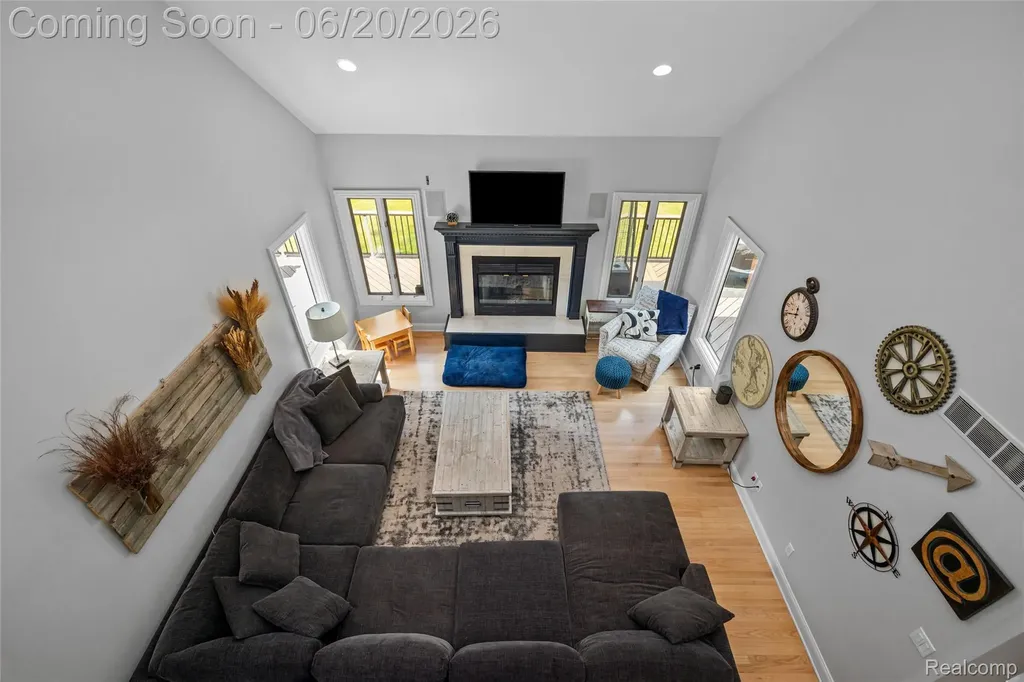 5287 Ridge Trail N Independence Charter Township MI 48348