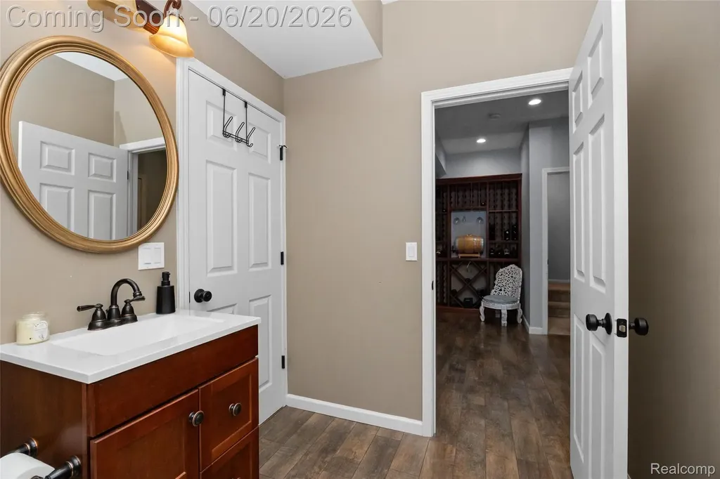 5287 Ridge Trail N Independence Charter Township MI 48348