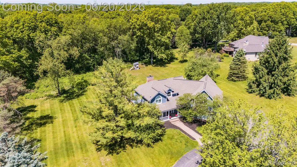 5287 Ridge Trail N Independence Charter Township MI 48348