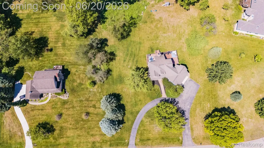 5287 Ridge Trail N Independence Charter Township MI 48348