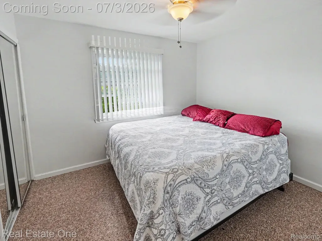 10637 Jackson Street Van Buren Charter Township MI 48111