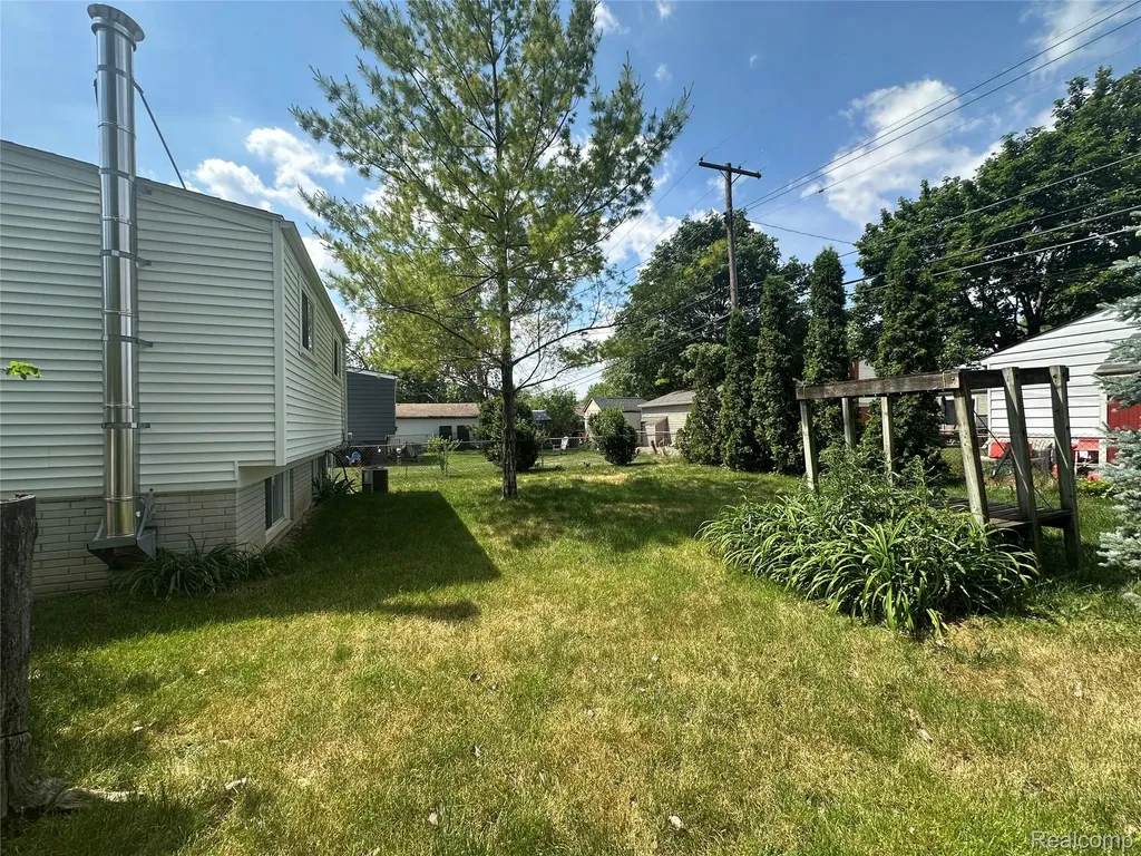 1111 Langley Boulevard Clawson City MI 48017