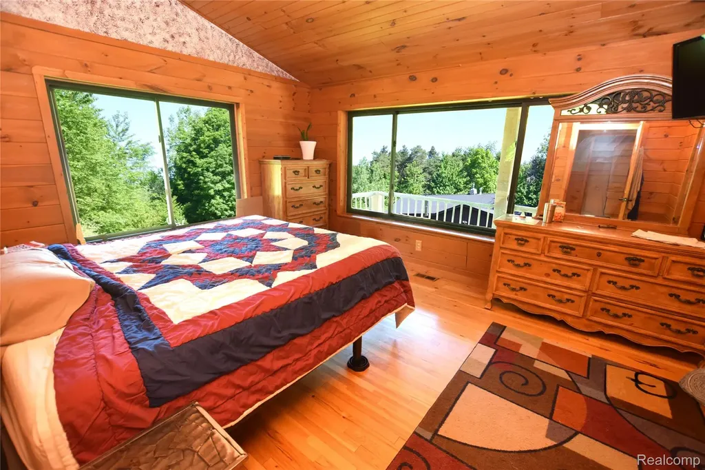 5298 Clear Lake Road Arcadia Township MI 48461