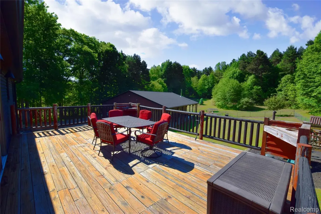 5298 Clear Lake Road Arcadia Township MI 48461