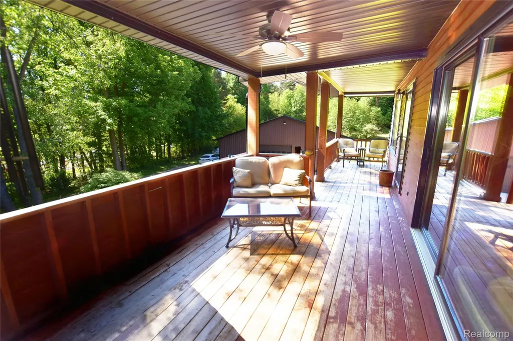 5298 Clear Lake Road Arcadia Township MI 48461