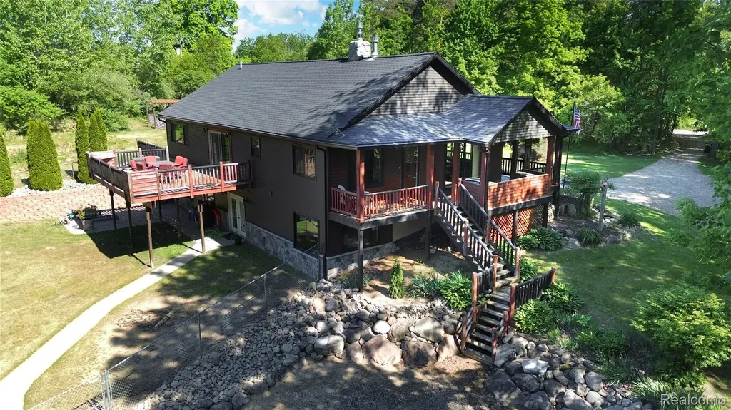 5298 Clear Lake Road Arcadia Township MI 48461