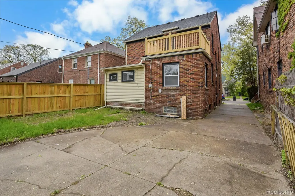 16642 Monte Vista Street Detroit City MI 48221
