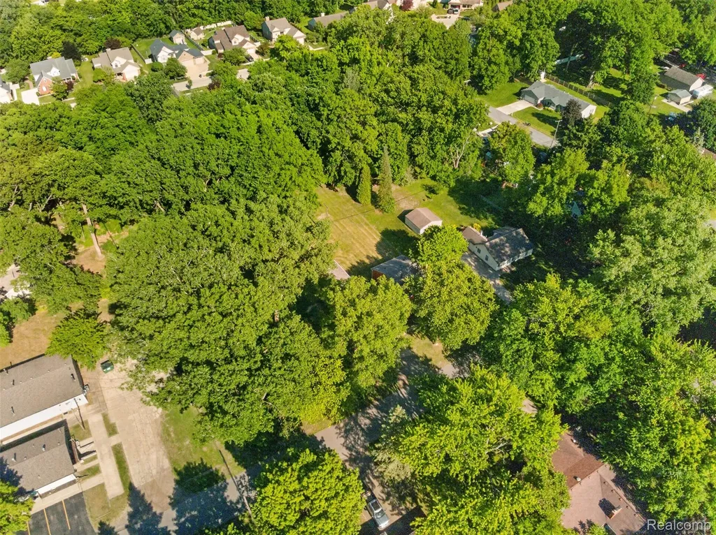 11115 Mckinley Street Taylor City MI 48180