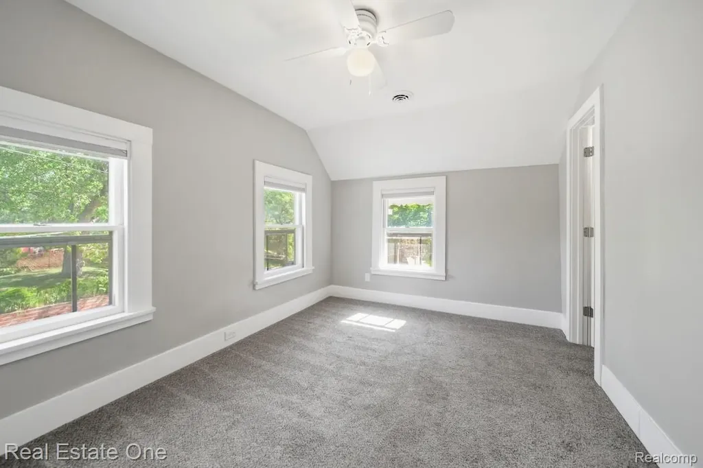 519 Franklin Street Brighton City MI 48116