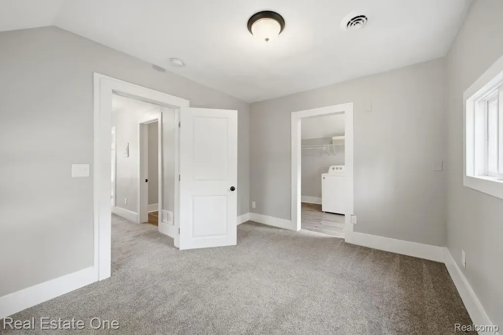 519 Franklin Street Brighton City MI 48116