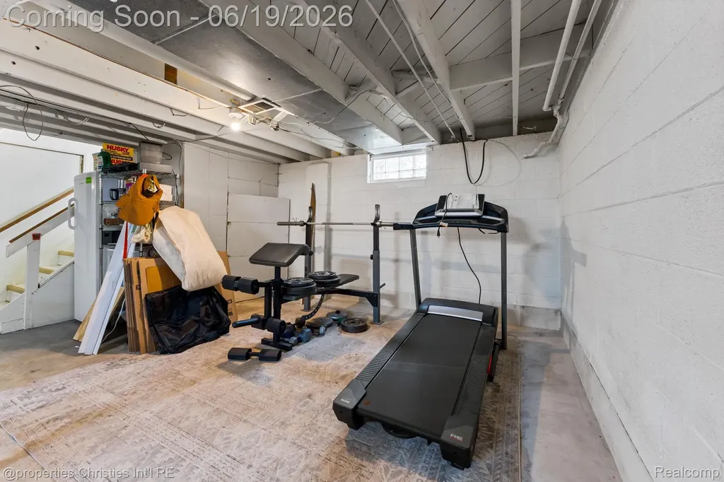 1921 E 4th Street Royal Oak City MI 48067