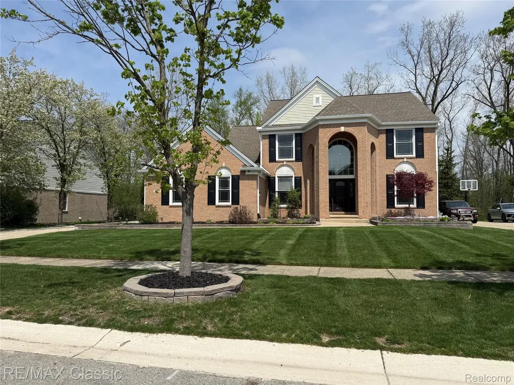 47272 Woodlong Drive Canton Charter Township MI 48187