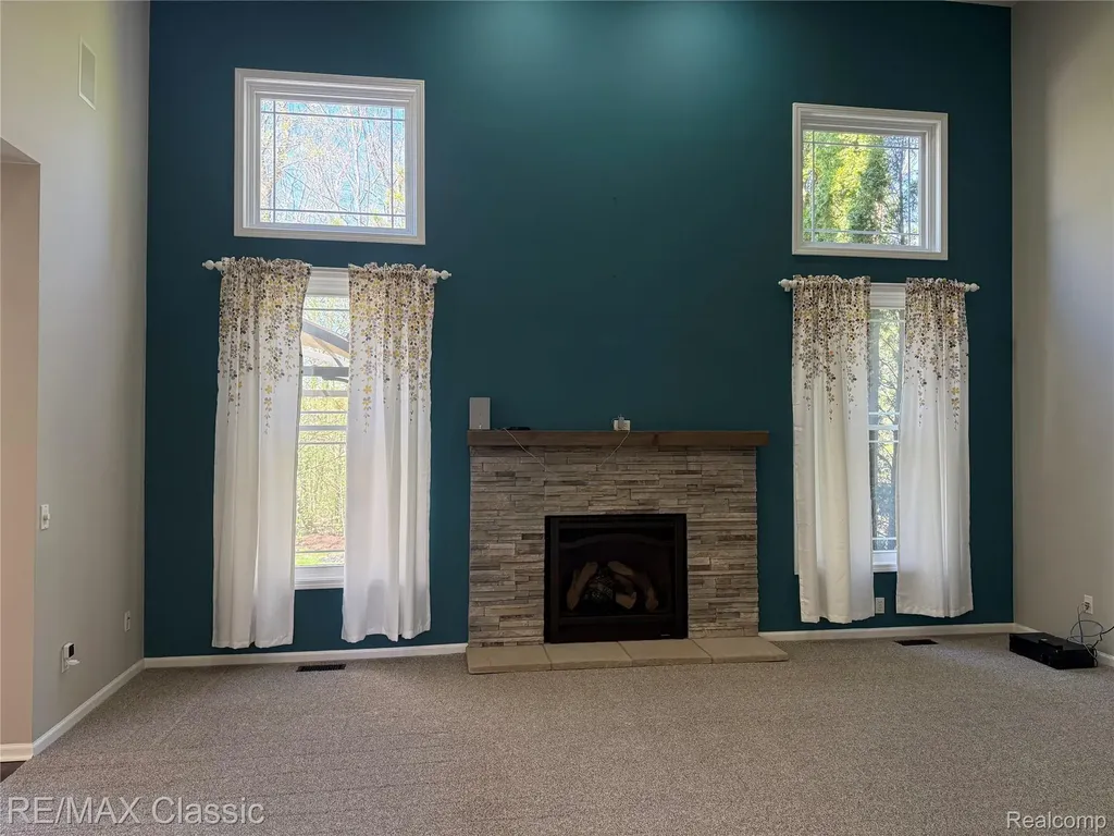 47272 Woodlong Drive Canton Charter Township MI 48187