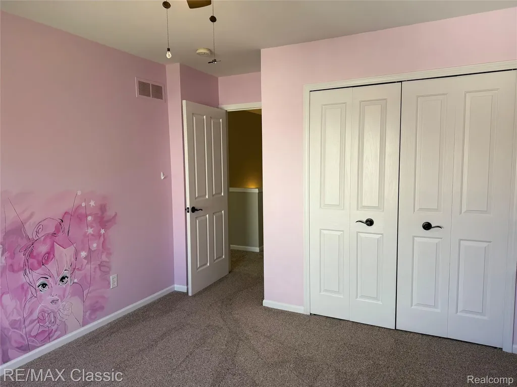 47272 Woodlong Drive Canton Charter Township MI 48187