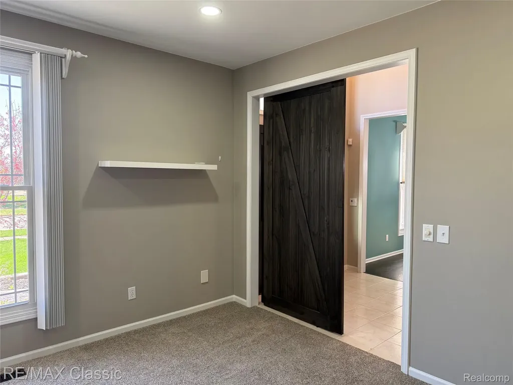 47272 Woodlong Drive Canton Charter Township MI 48187